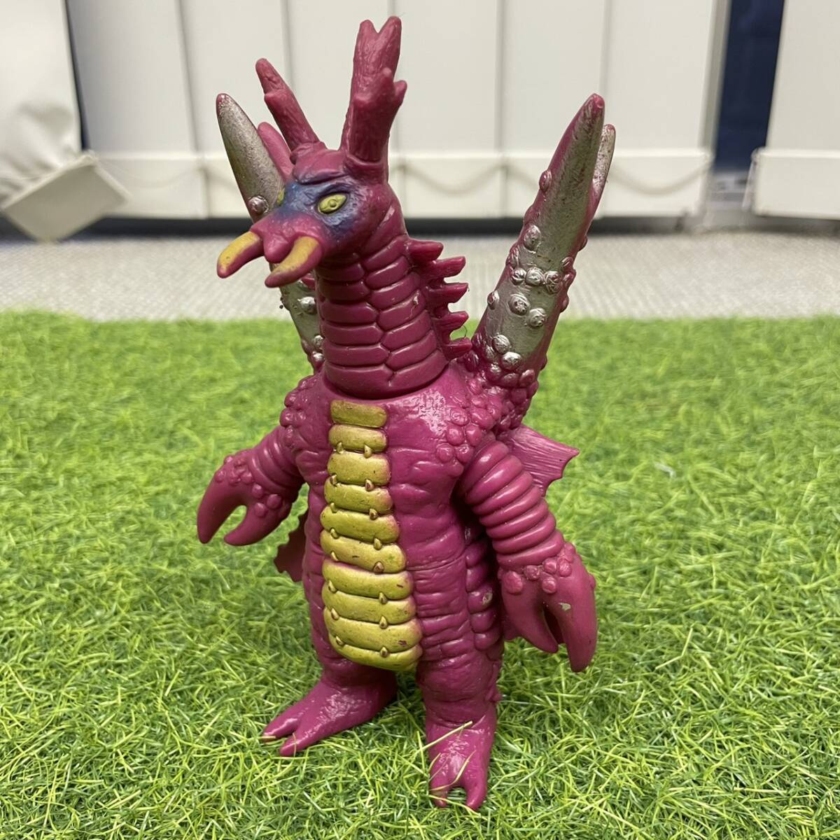 BANDAI ウルトラ怪獣シリーズ71 大蟻超獣 アリブンタ ソフビ人形 フィギュア 特撮テレビドラマ 円谷プロ ウルトラマンA 当時物 希少品 レア拍卖