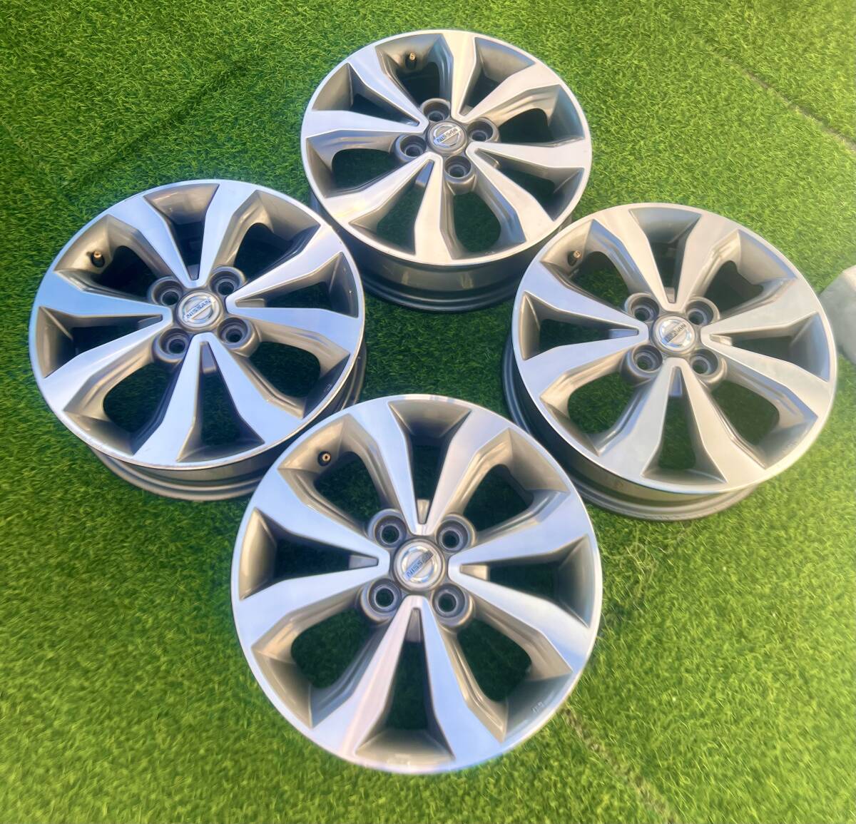 ニッサン 日産 純正 デイズ ルークス アルミホイール 4本 セット 15インチ 15×4.5J +46 PCD100 4穴 100/4H拍卖