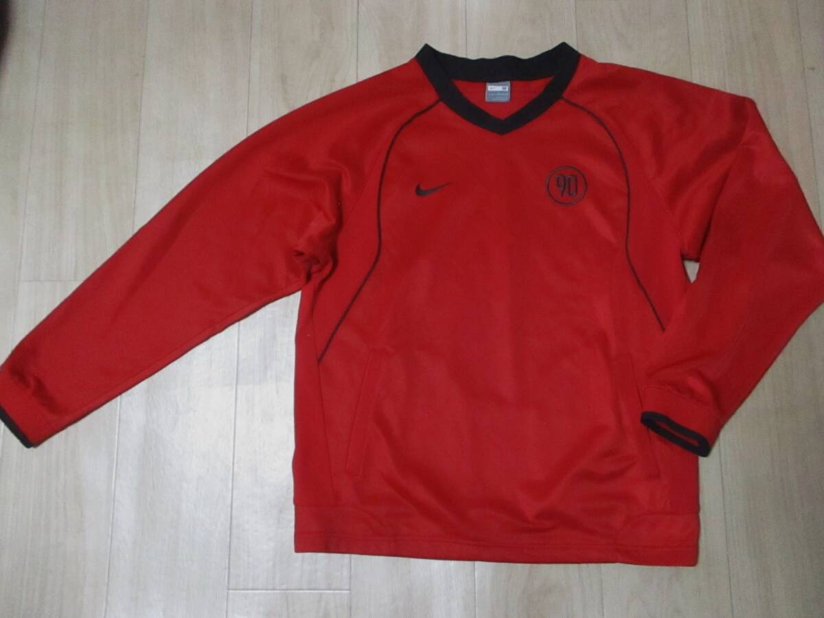 美品・ナイキ・長袖シャツ・赤色・サイズM拍卖