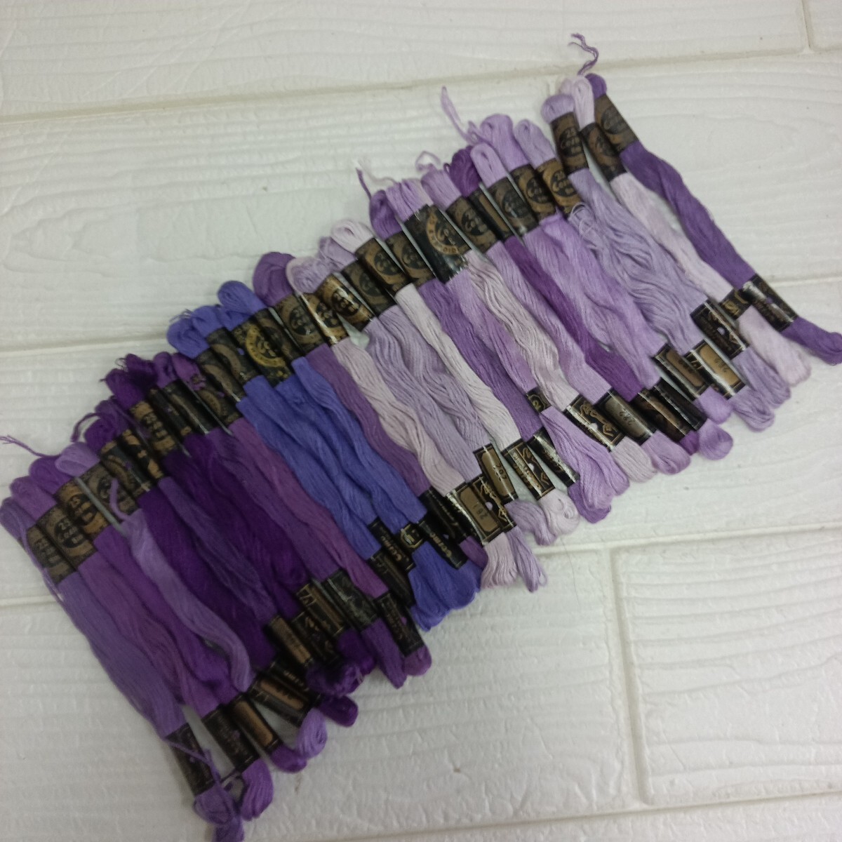 100円〜 刺しゅう糸★コスモ等★紫系 30本拍卖