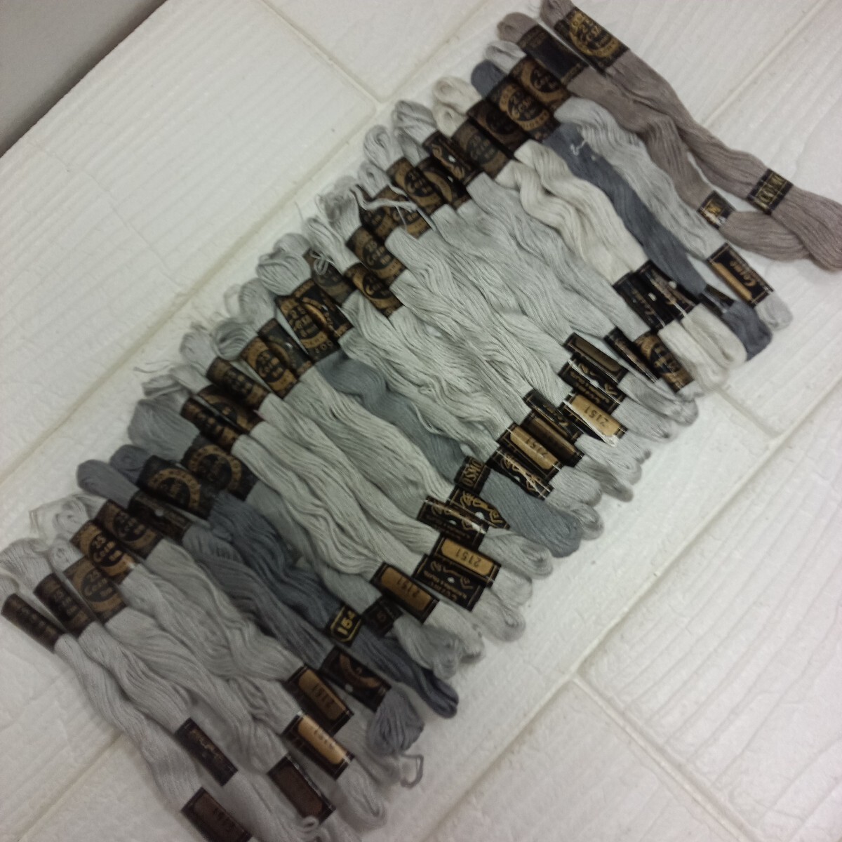 100円〜S2 刺しゅう糸★コスモ等★緑系 30本拍卖