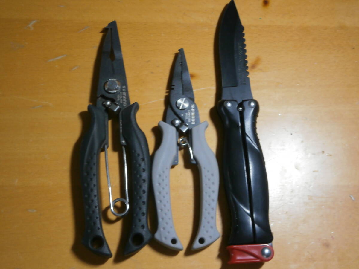 シマノ(SHIMANO) 釣り用プライヤー フックリリーサー パワープライヤー 2個とダイワナイフ・使用品拍卖