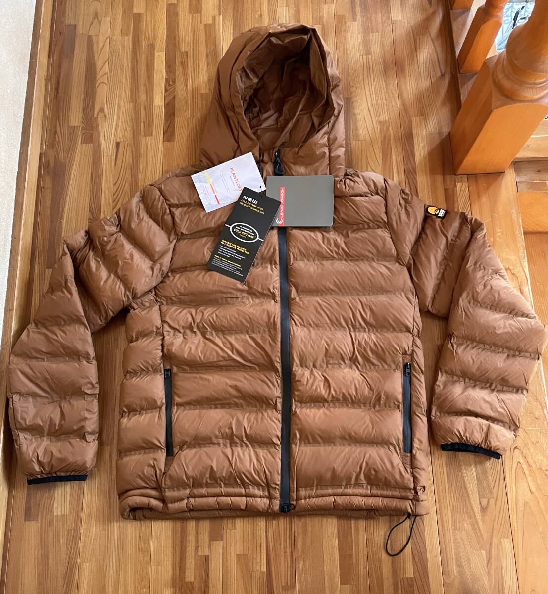 新品1404 イタリア LEAVO JOHNSON 防水透湿 シェル プリマロフト中綿 L ブラウン拍卖