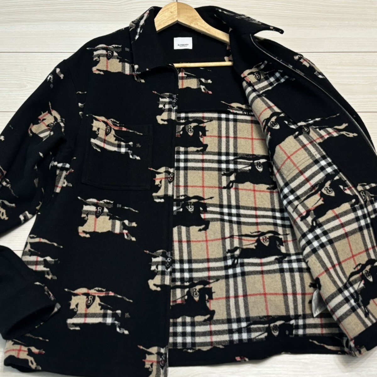 未使用級/XLサイズ相当●BURBERRY バーバリー ノバチェック ホースデザイン ウールブレンド ジップアップ ジャケット 総柄 アウター拍卖