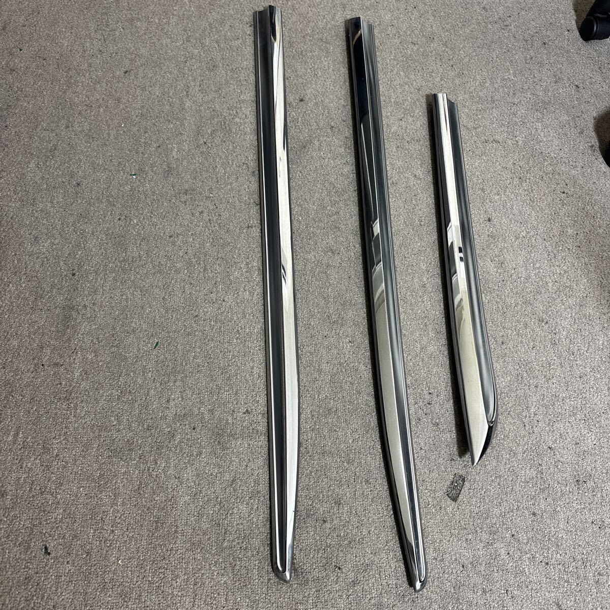 トヨタ純正トヨタSAI AZK10 10系 オプションサイドスカートセット 状態良好 3拍卖