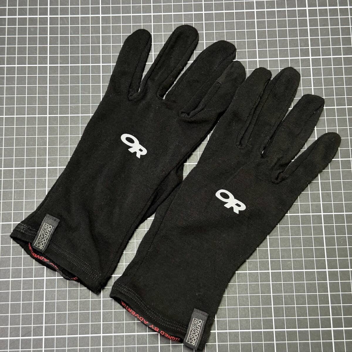 OR『アウトドアリサーチ』メリノウール OUTDOOR RESEARCH 手袋 メンズLサイズ スマホ対応 インナーグローブ拍卖