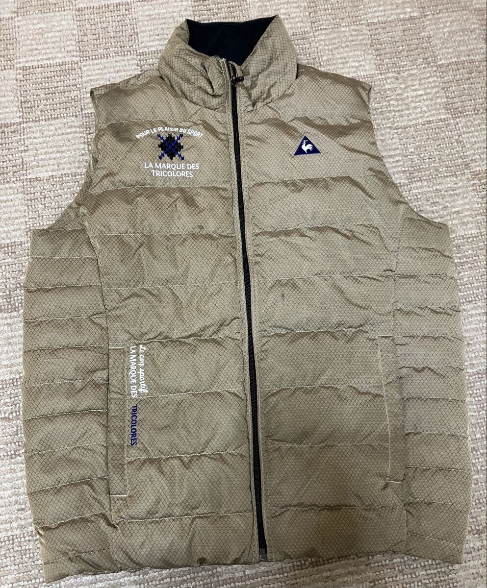 LE COQ GOLF ルコックゴルフ ロゴ刺繍入り ダウンベスト ゴルフウェア メンズ Mサイズ 中綿ベスト アウター 防寒 軽量 シンプル拍卖