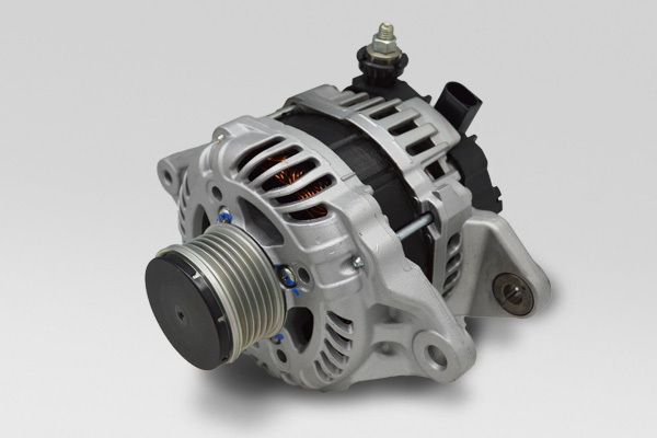 キャラバン/ホーミーバンVPGE24/CQGE24/CPGE24オルタネーター大容量100Aアップ高出力容量アップオルタネーター23100-VH300送料無料拍卖