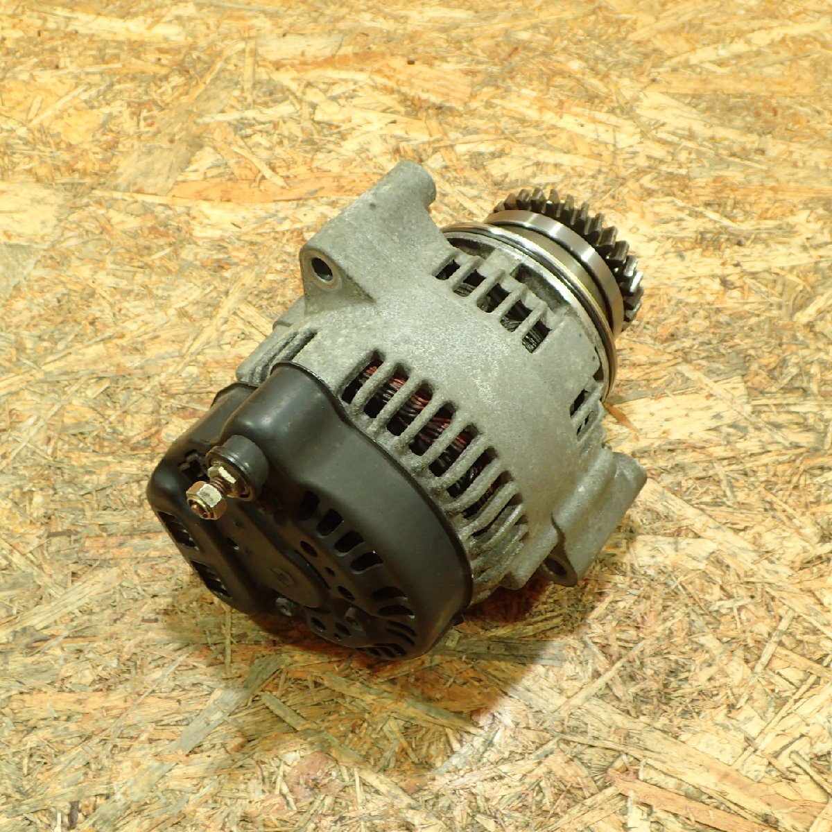 【送料Sサイズ】SUZUKI GK7BA-1024** イナズマ400 オルタネーター 検.( 202511 6 黄13拍卖