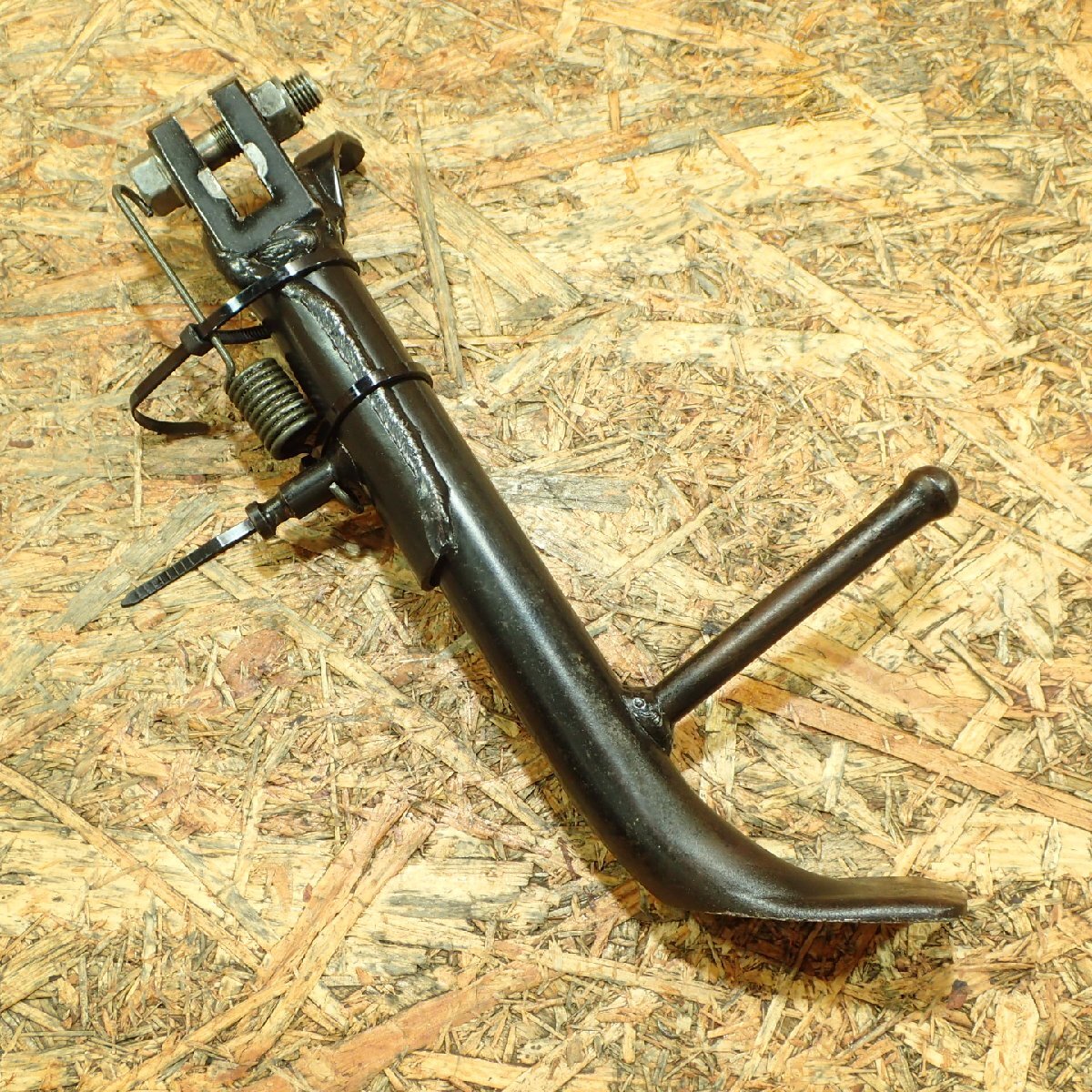 【送料SSサイズ】SUZUKI GK7BA-1024** イナズマ400 サイドスタンド 検.( 202511 6 青11拍卖