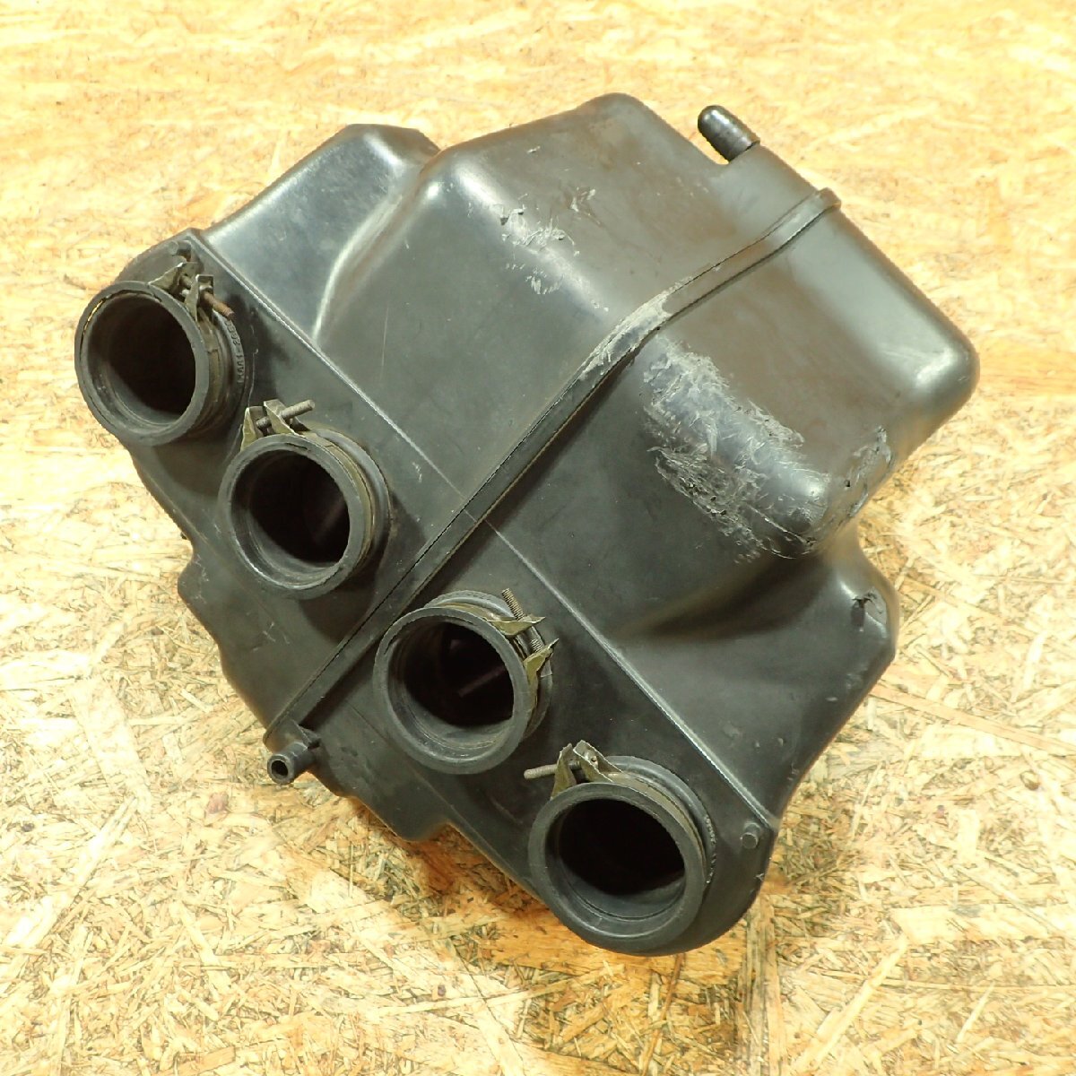 【送料Mサイズ】SUZUKI GK7BA-1024** イナズマ400 エアクリーナー 検.( 202511 6 闇4拍卖