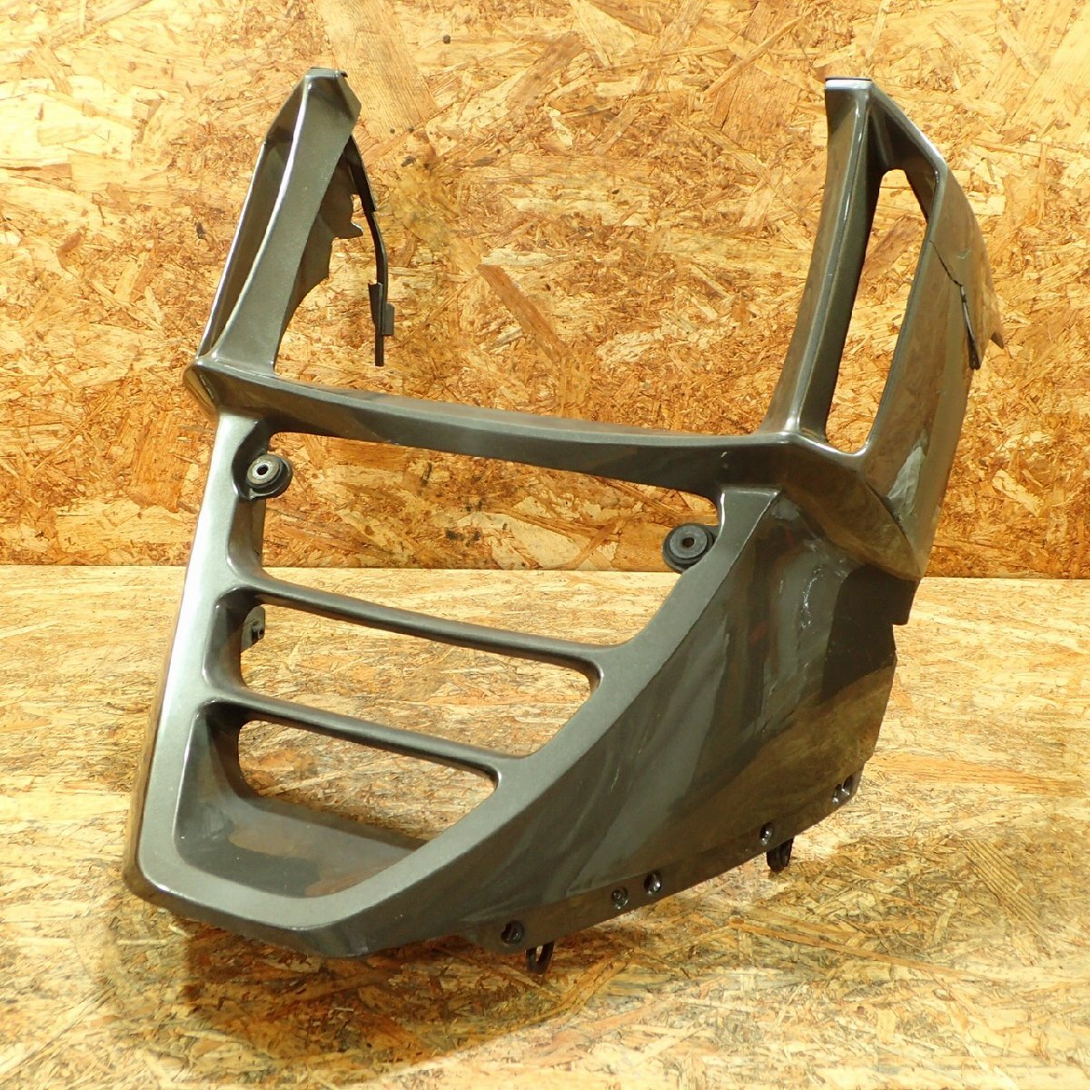 【送料Lサイズ】Kawasaki ZX900A-0922** GPZ900R センターカウル ジャンク 検.( A14? 202511 9 萩拍卖