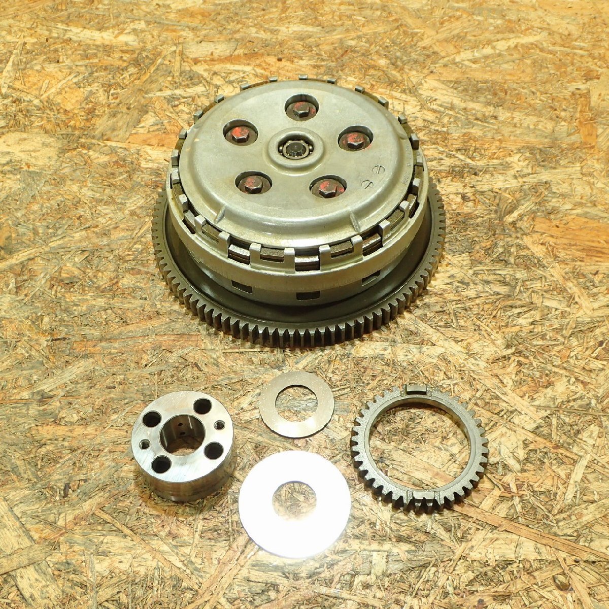 【送料Sサイズ】Kawasaki ZX900A-0922** GPZ900R クラッチ ハウジング 検.( A14? 202511 9 TF1拍卖