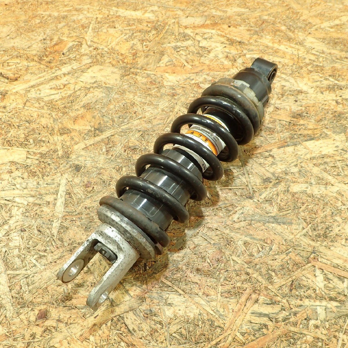 【送料Sサイズ】Kawasaki ZX900A-0922** GPZ900R リアサスペンション 検.( A14? 202511 9 TB1拍卖