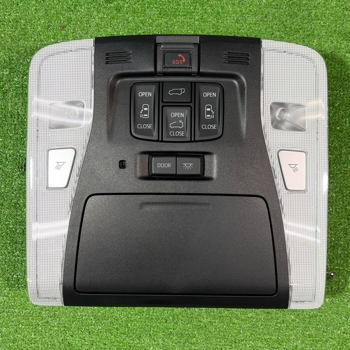 トヨタ 30 アルファード ヴェルファイア ルームランプ サンルーフスイッチ AGH30W/GGH30W/AYH30W 拍卖