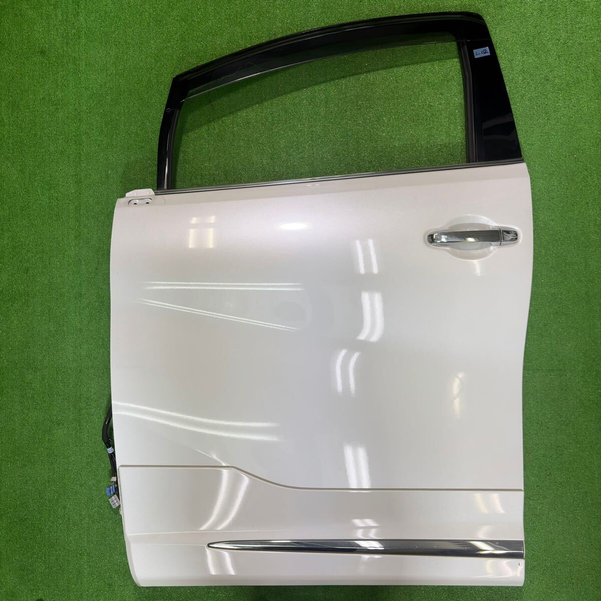 トヨタ 30 アルファード ヴェルファイア 左 フロントドア AGH30W/GGH30W/AYH30W 拍卖