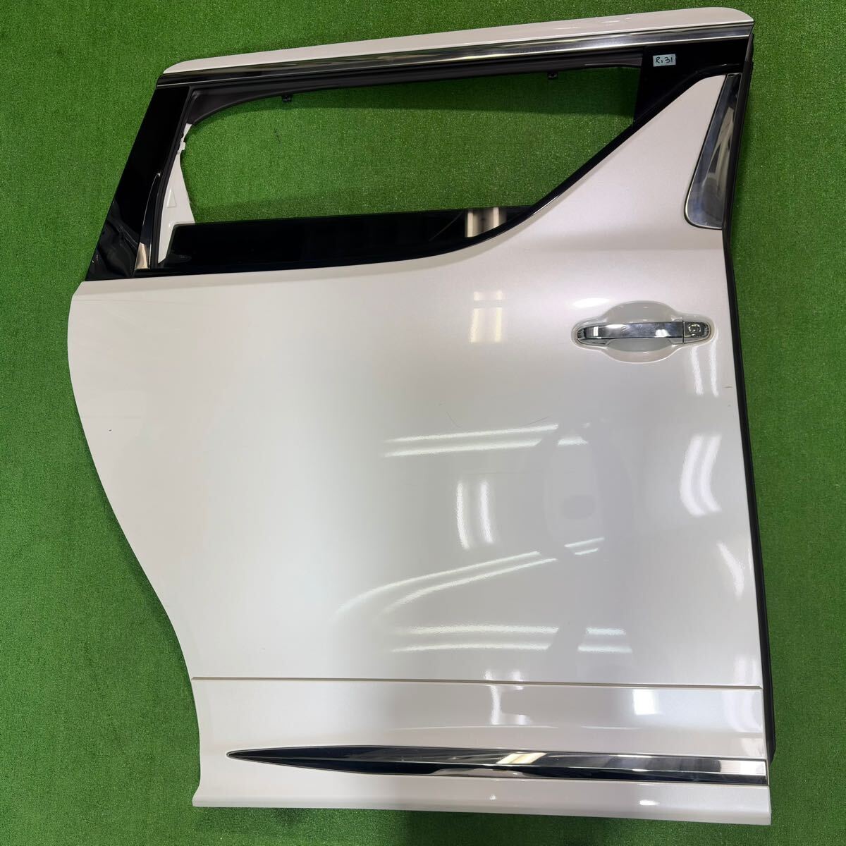 トヨタ 30 アルファード ヴェルファイア 右 スライドドア AGH30W/GGH30W/AYH30W ホワイト拍卖