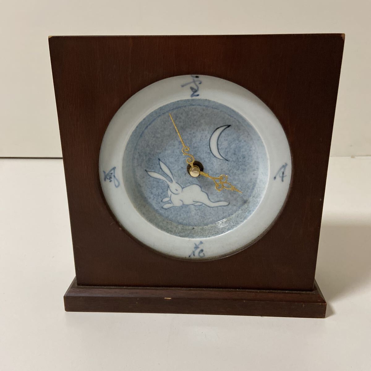 ★1円スタート★ 置時計 中古 たち吉 陶器、木製 月と兎模様 動作未確認 3-4490拍卖