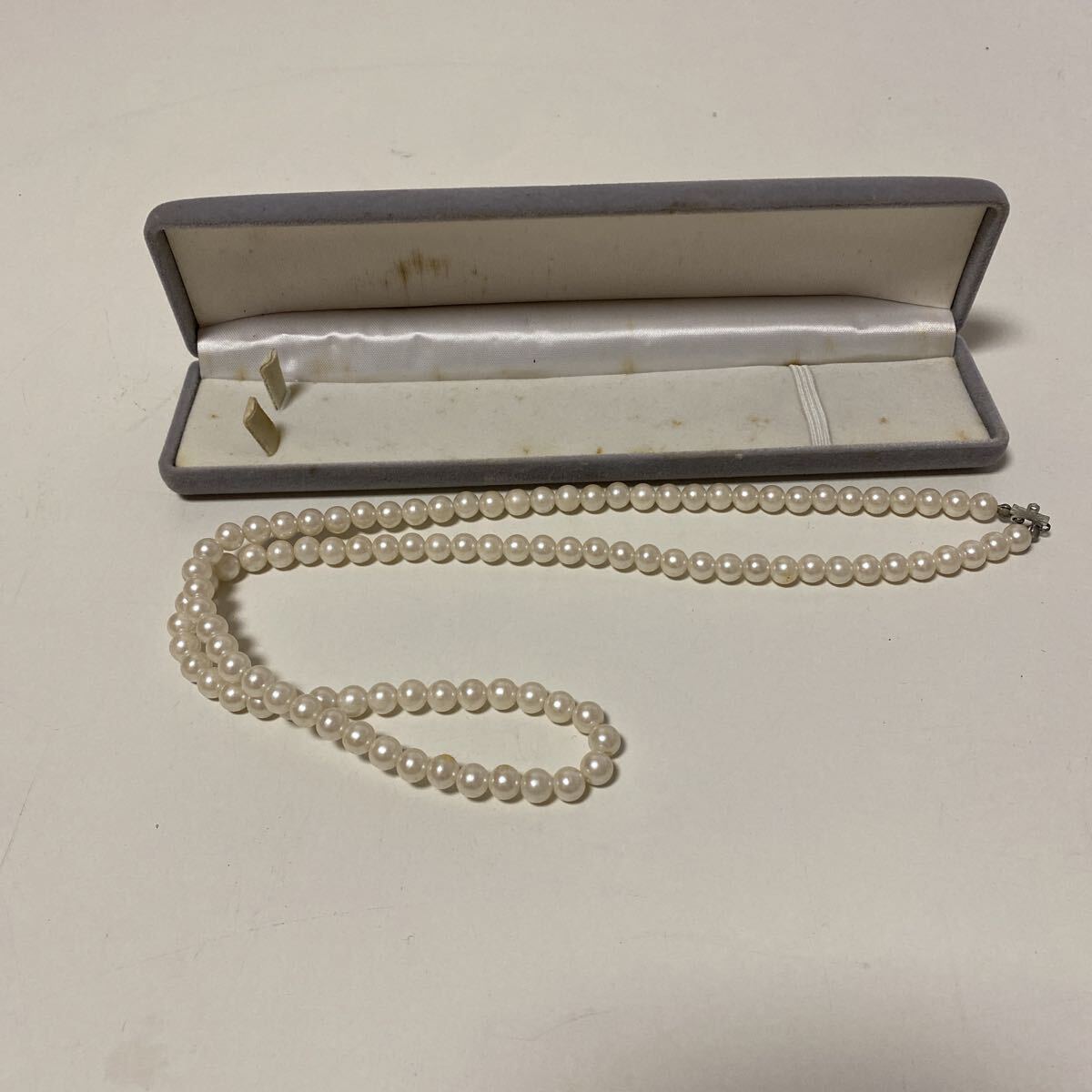 ☆1円スタート☆中古品 パール風 ネックレス ケース付 約66cm 1-4210拍卖