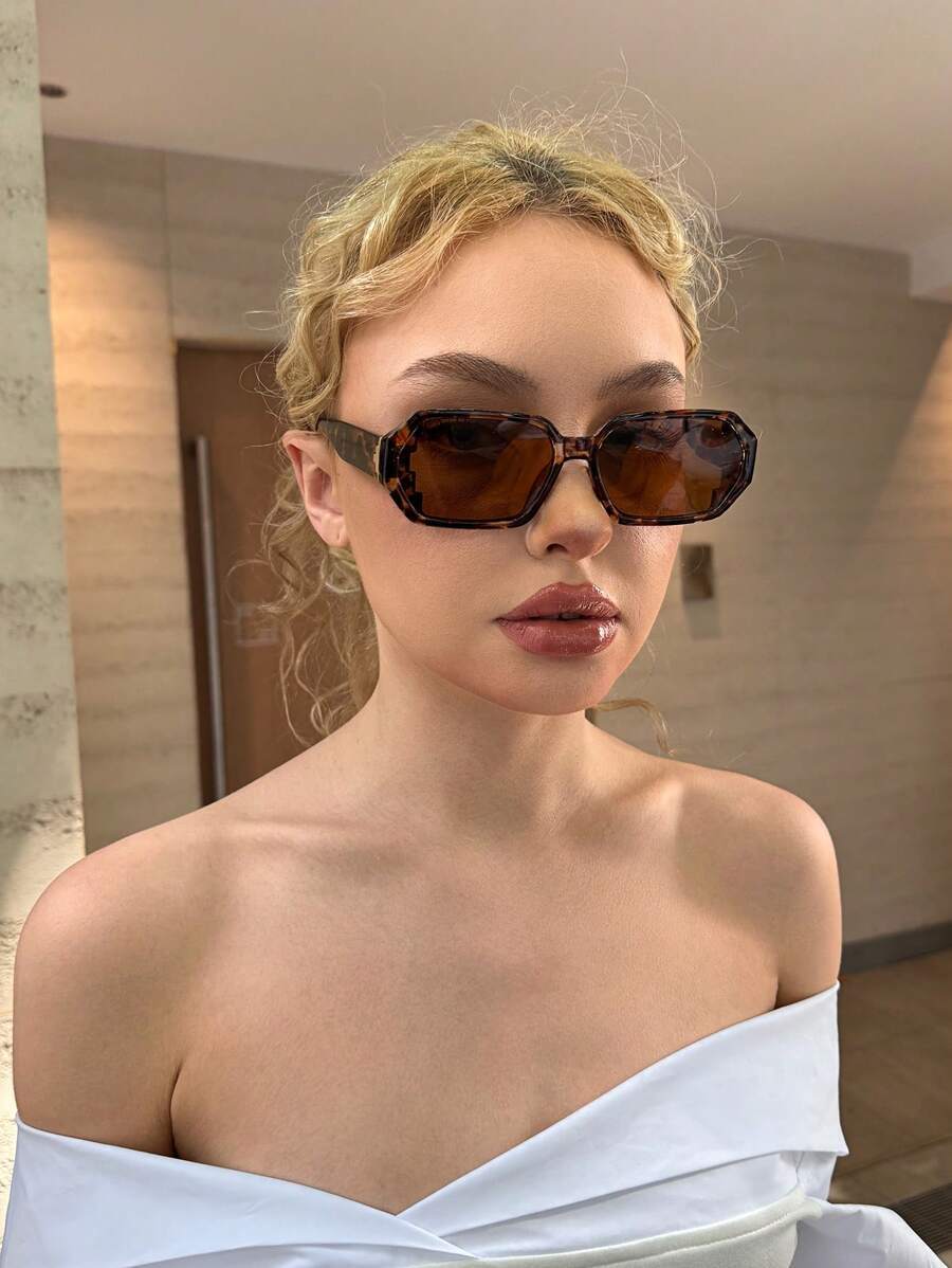 アクセサリー レディース アイアクセサリー 1個 女性用ファッショナブルな幾何学柄日よけサングラス、旅行、音楽フェス、ビーチアクセ拍卖