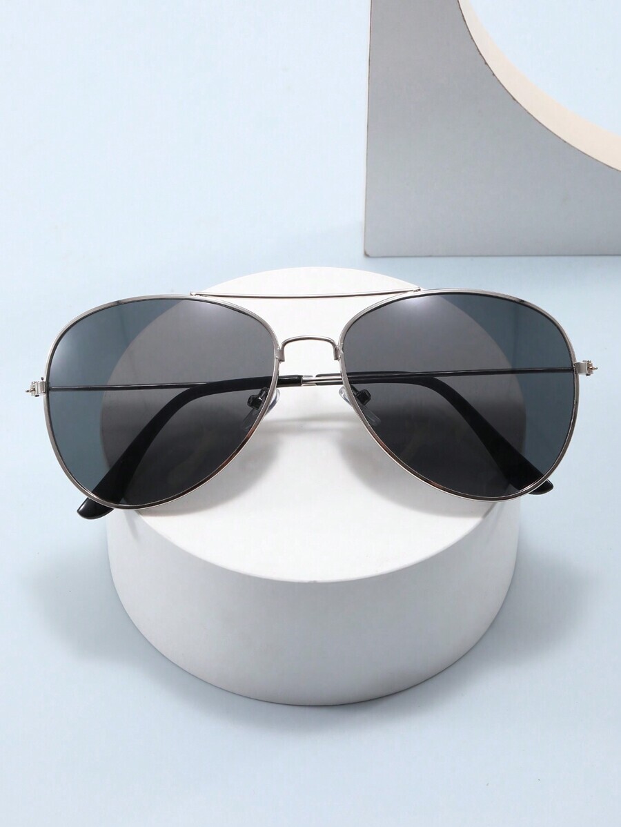 アクセサリー メンズ アイアクセサリー 1個 メンズ クール メタルフレーム アビエイター ファッショングラス デイリー使い ヴィ拍卖