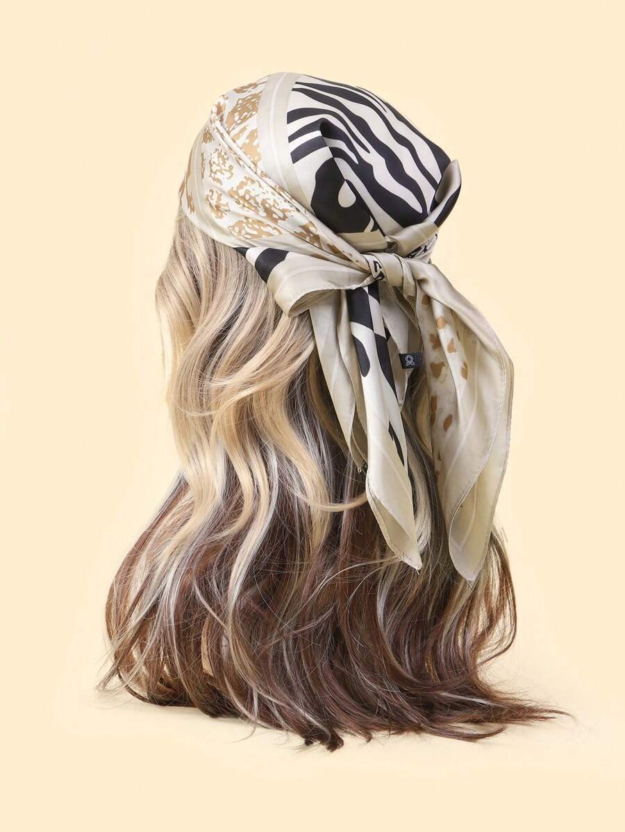 アクセサリー レディース スカーフ 1枚 レディース新作バンダナ、70cm フェイクシルク レオパード柄 スクエアスカーフ ヘアバ拍卖