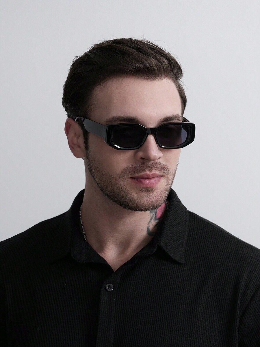 アクセサリー メンズ アイアクセサリー ファッショングラス 黒長方形 フレーム小さめ シンプル デザイン ・厚手フレーム デザイナ拍卖