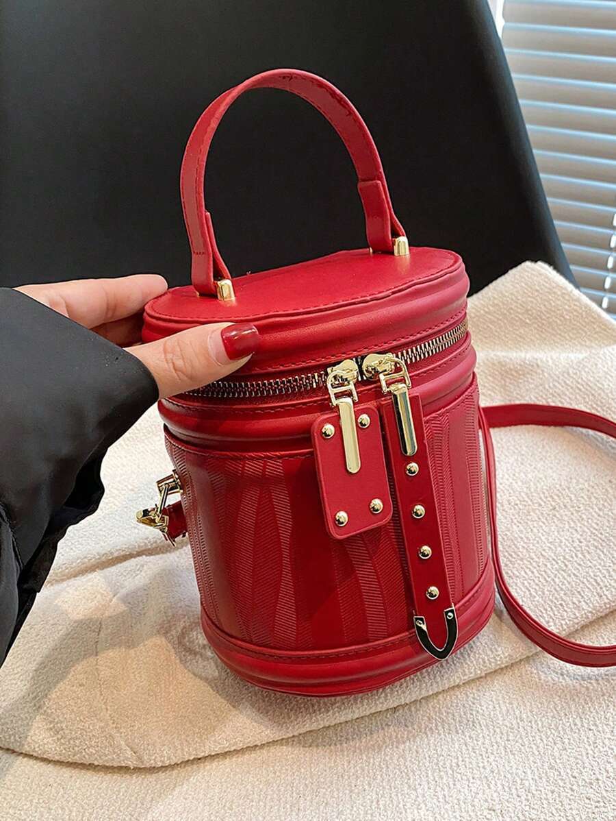 バッグ レディース ハンドルバッグ 2024年新作トレンディなレッドコントラストカラー トップハンドル ラウンド バレル バッグ、拍卖
