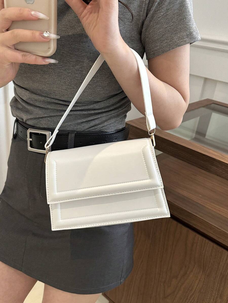 バッグ レディース ショルダーバッグ ミニマリストでスタイリッシュなカジュアルハンドバッグ、2025年新作レトロファッションアンダ拍卖