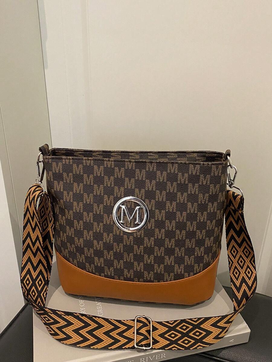 バッグ レディース ショルダーバッグ 新作ファッションレター装飾ショルダークロスボディバケツバッグ、パーティー、お出かけ、バカンス拍卖