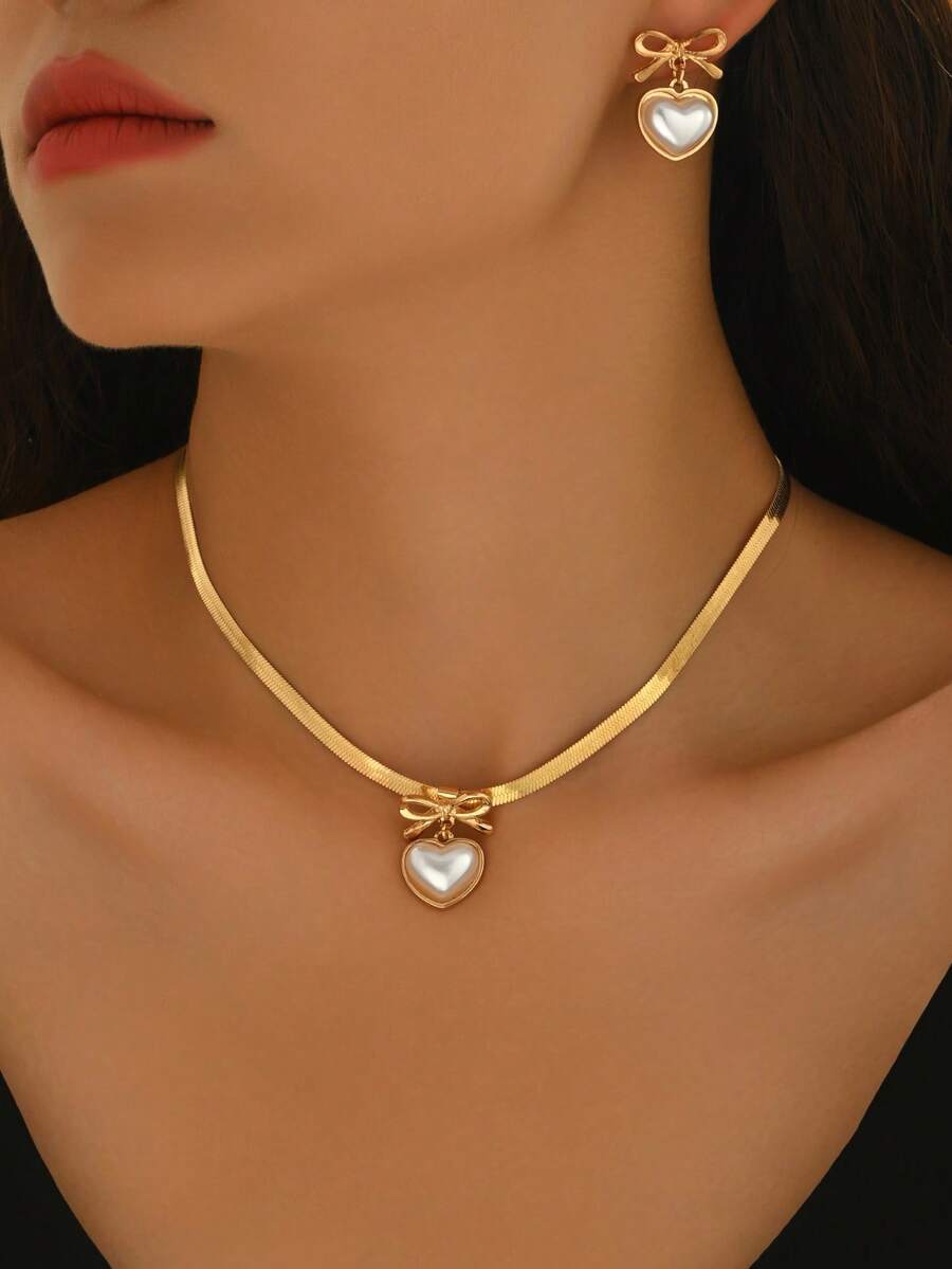 ジュエリー レディース セット エレガントなレディースネックレス+ピアスジュエリーセット3点:ファッションゴールドフラットスネーク拍卖