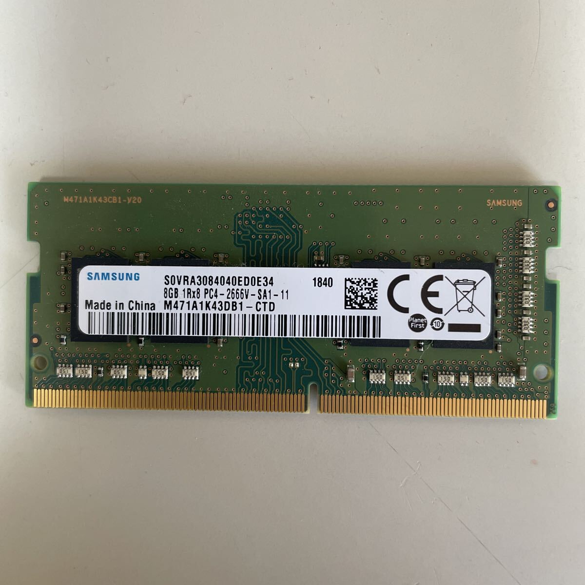 SAMSUNG DDR4 8GB PC4-2666Vノートパソコン用メモリー動作確認済みです。拍卖