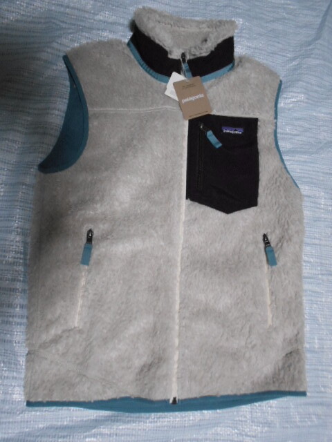 新品未使用Patagoniaパタゴニア クラッシックレトロXベスト パタゴニア ボアフリースベストスタンドカラー拍卖