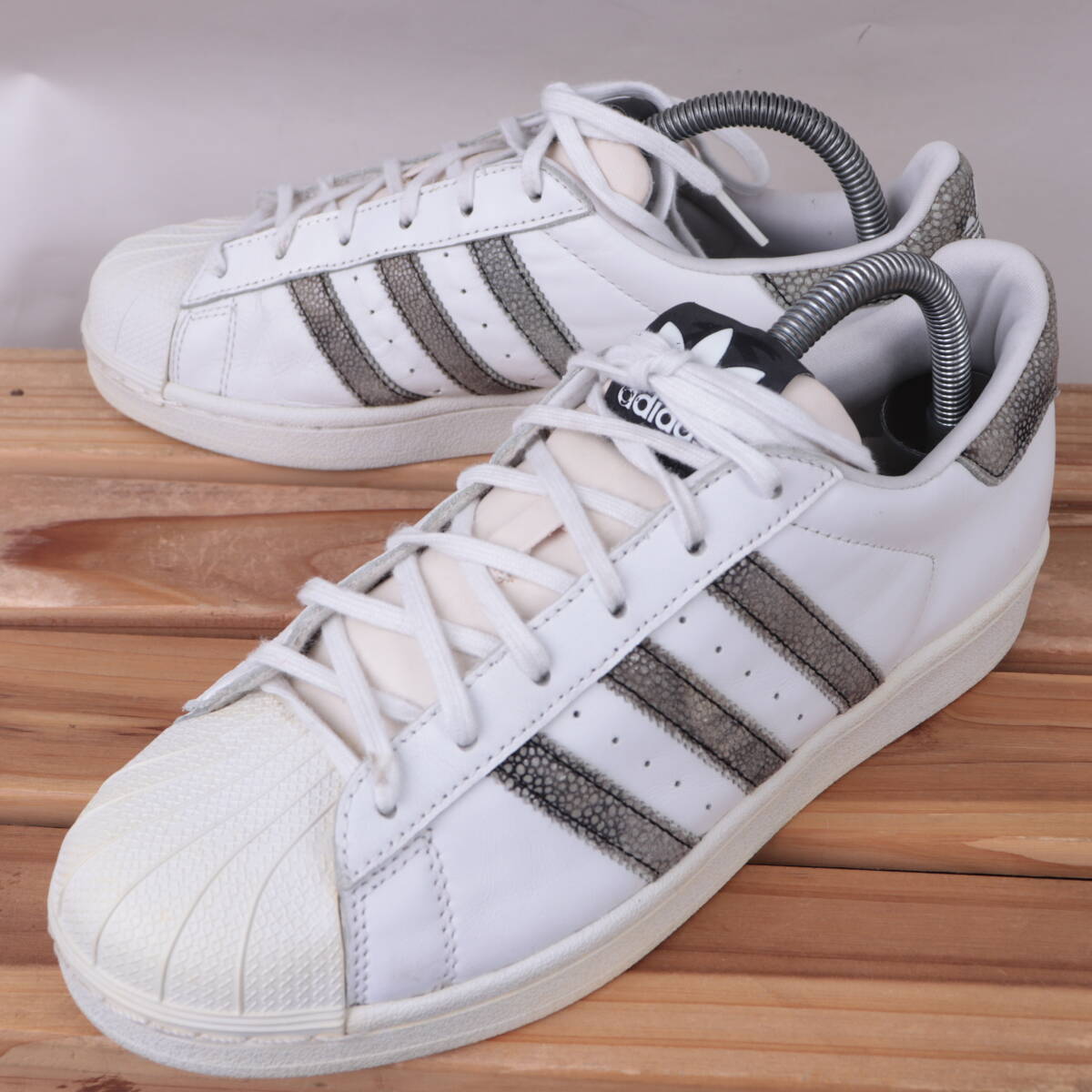 z3156 アディダス スーパースター US8 25.0cm/白 ホワイト グレー adidas SUPERSTAR レディース スニーカー 中古拍卖