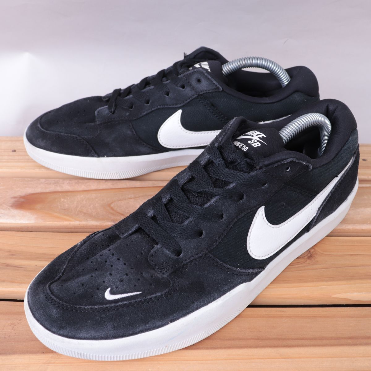 z3134 ナイキ SB フォース US9 27.0cm/黒 ブラック 白 ホワイト NIKE SB Force メンズ スニーカー 中古拍卖