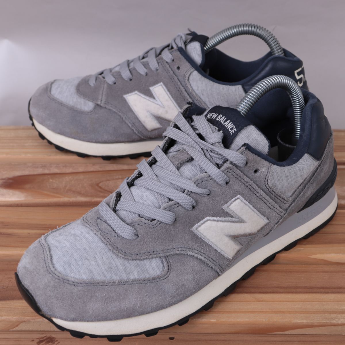 z3271【574】ニューバランス US7 25.0cm/灰 グレー 紺 白 newbalance メンズ ユニセックス スニーカー 中古拍卖