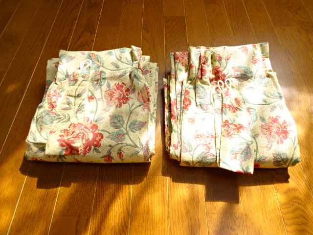 送料込み 新品未使用 アンティークな厚地カーテン 100×210センチ拍卖