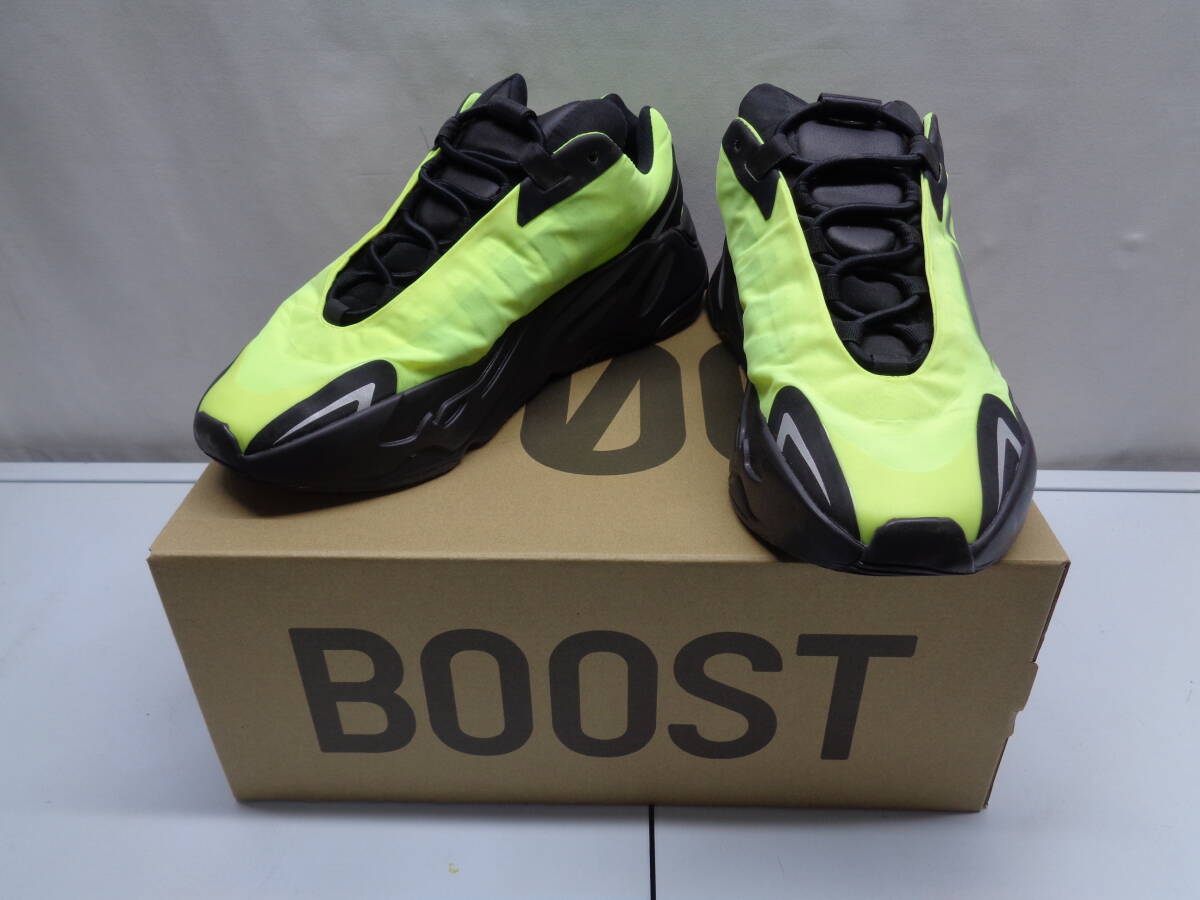 77-12 スニーカー adidas originals YEEZY Boost 700 MNVN Phosphor サイズ 27.0cm FY3727拍卖