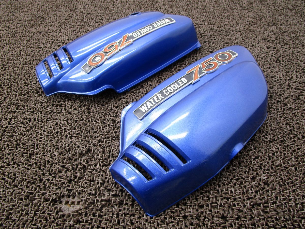 GT750 サイドカバー 左右 □A7973!GT750 スズキ 【 GT750 】 キャブ車拍卖