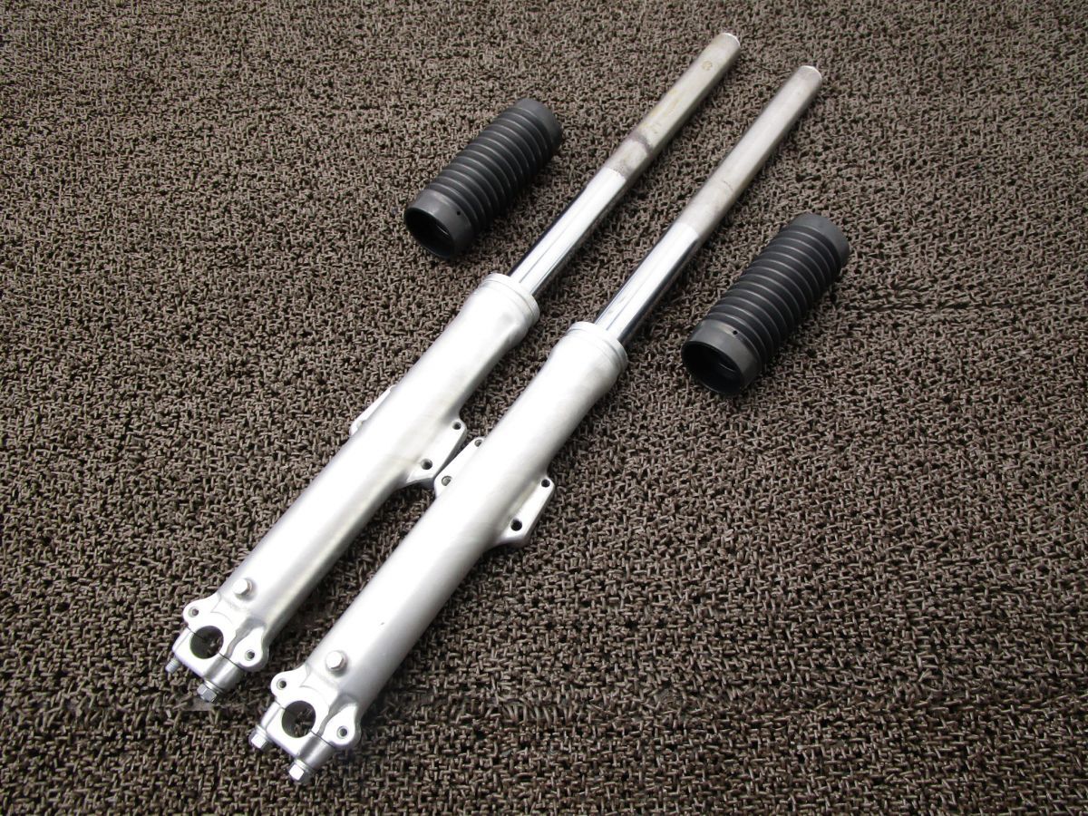 GT750 フロントフォーク フォークブーツ □A7983!GT750 スズキ 【 GT750 】 キャブ車拍卖