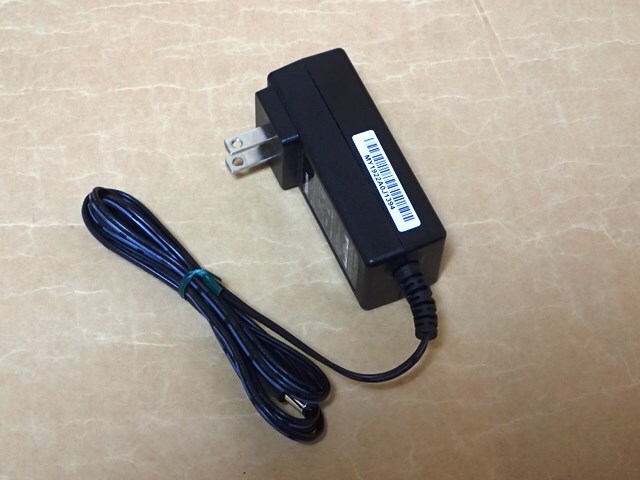 〈 TOSHIBA 外付けHDD 用 ACアダプター ADS-25FSG-12 12024GPC 〉拍卖