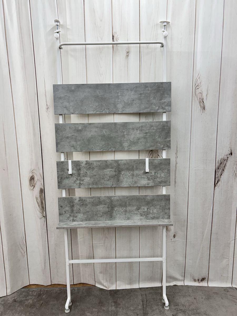 【引き取り手数料無料】突っ張りウォールラック拍卖