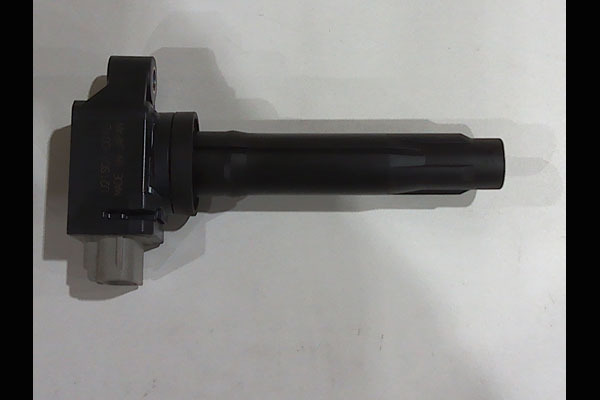 日立 イグニッションコイル ラピュタ HP12S 3個セット拍卖