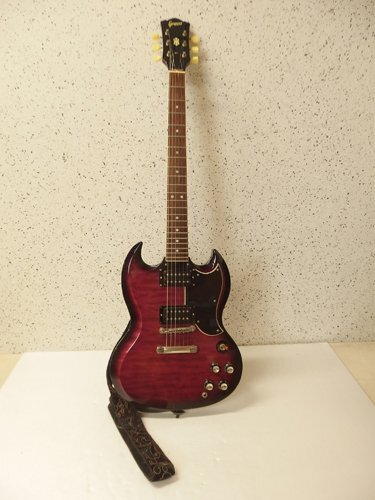 1150085k【サイズC】Greco エレキギター グレコ/通電OK/メンテナンス必要/簡易動作のみ確認/実用性未確認/全長約104cm/ジャンク品拍卖