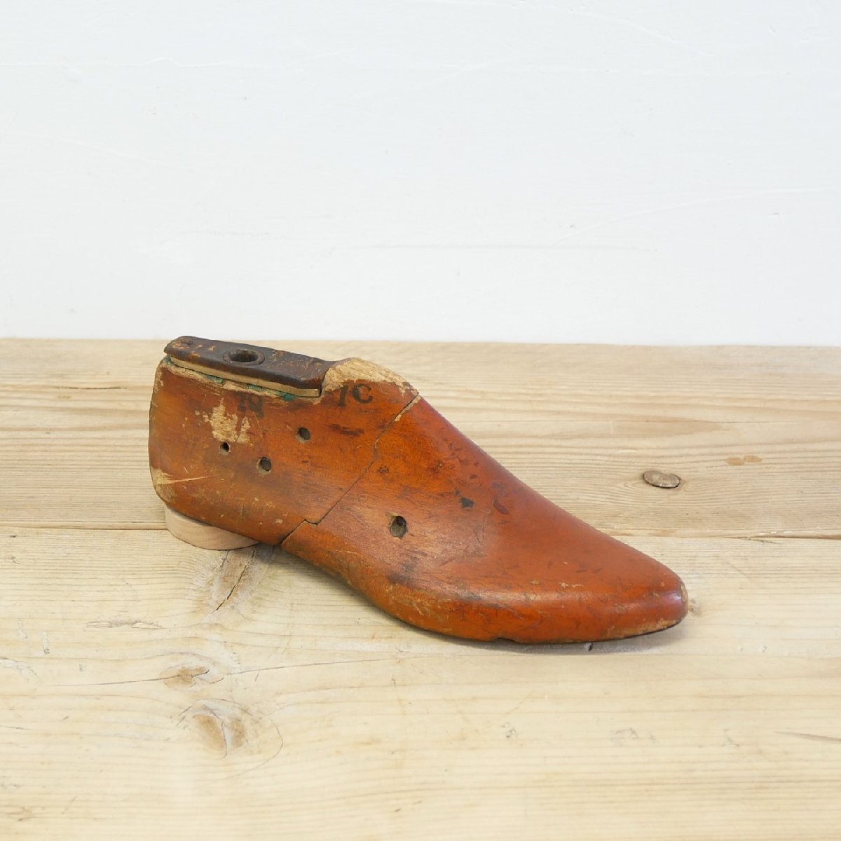 アメリカ アンティーク 靴の木型 片足 / ヴィンテージ ウッド ラスト シューズショップ ディスプレイ小物 #606-10-039-575拍卖
