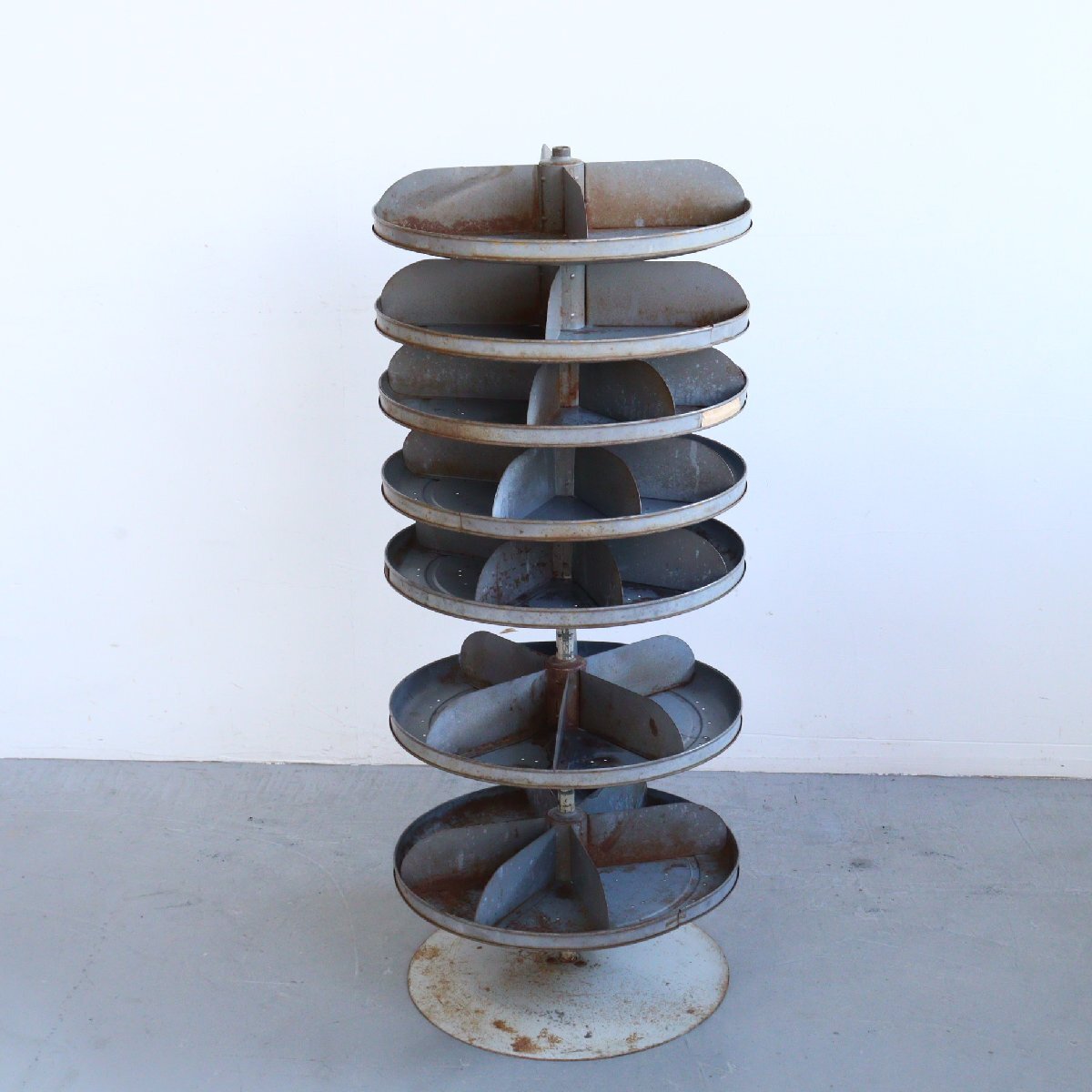 50s アメリカ ヴィンテージ 円形ツールラック /USA サークル インダストリアル キャビネット メタル 回転式 工場 ガレージ#610-120-11-366拍卖