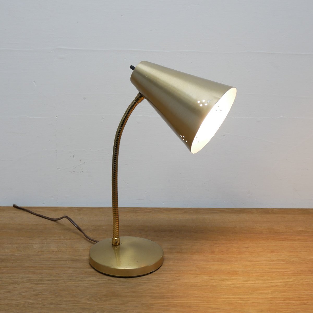 1960s 70s ヴィンテージ グースネック デスクランプ / アメリカ メタルシェード 照明 壁掛け可 ミッドセンチュリー #702-25-116-643拍卖