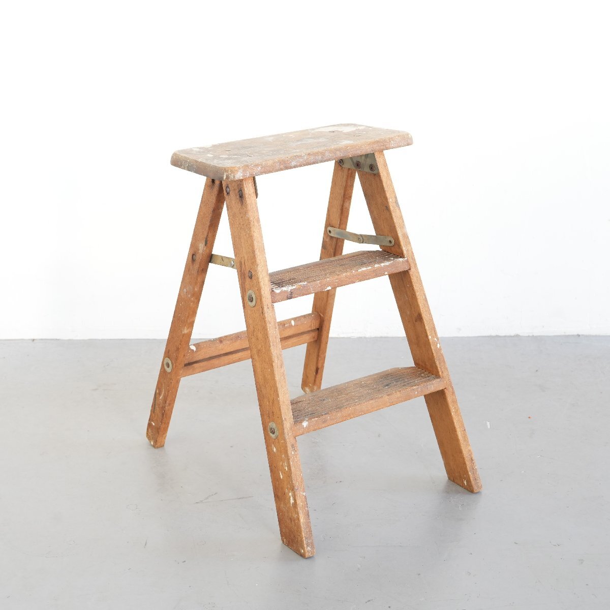 アメリカ ヴィンテージ 3段 脚立 / 木製ラダー stepladder ディスプレイ 店舗什器 ガーデニング アンティーク 雑貨#705-20-290-646拍卖