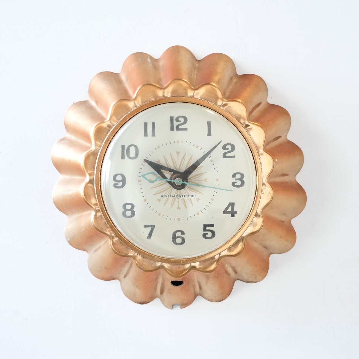 50s General Electric ゼリーモールド型 壁掛け時計 /アメリカ GE ウォールクロック ミッドセンチュリー キッチンクロック #610-30-179-760拍卖