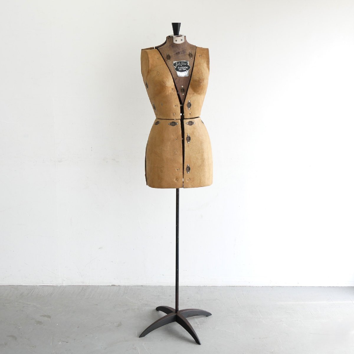 30s 40s ヴィンテージ ドレスフォーム Sally Stitch / アメリカ アンティーク トルソー 洋裁用ボディ 金属スタンド #702-70-356-274拍卖